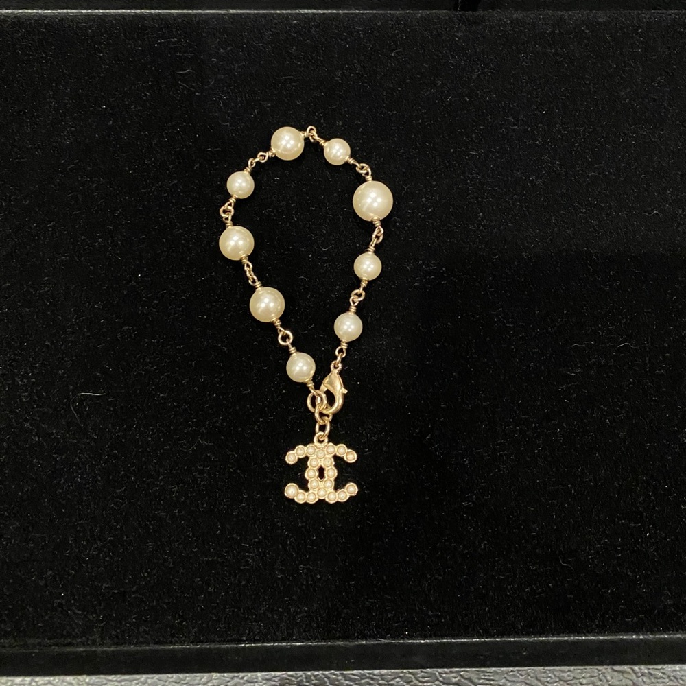 Chanel cc drop bracelet